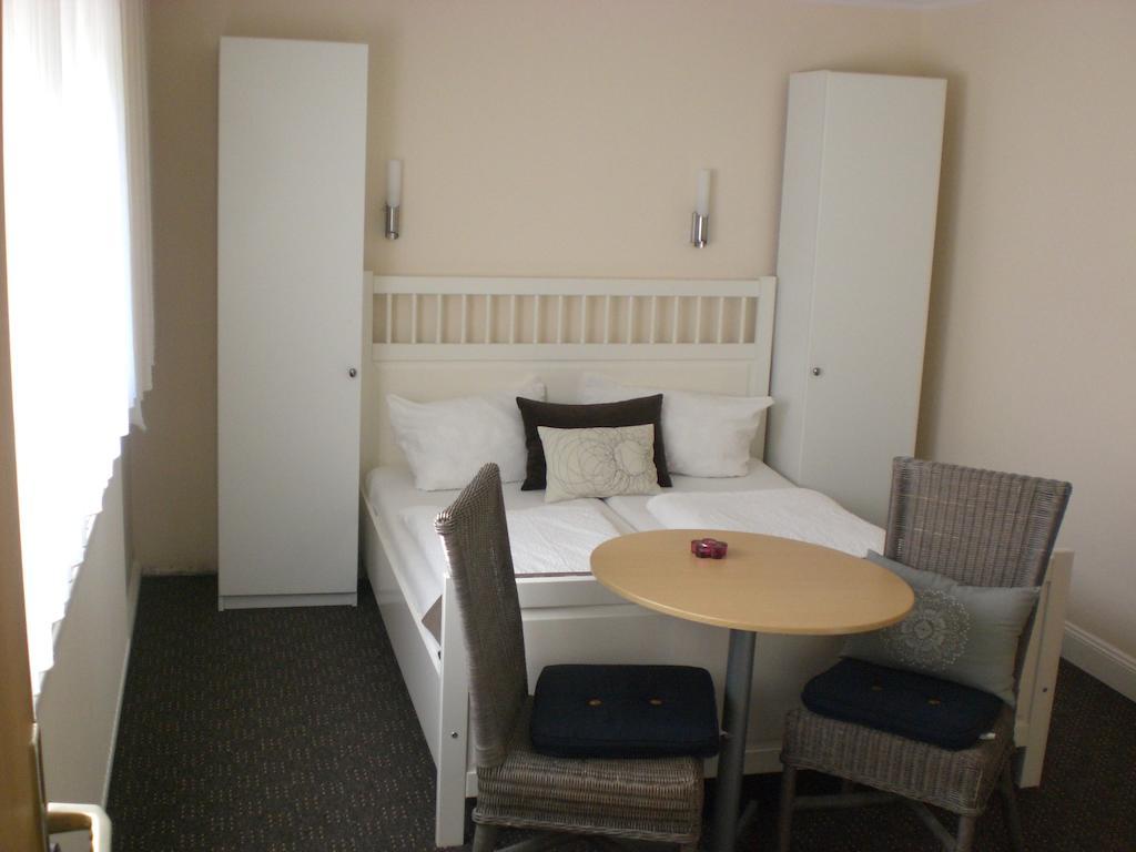 Hotel Zur Weide Boltenhagen  Habitación foto